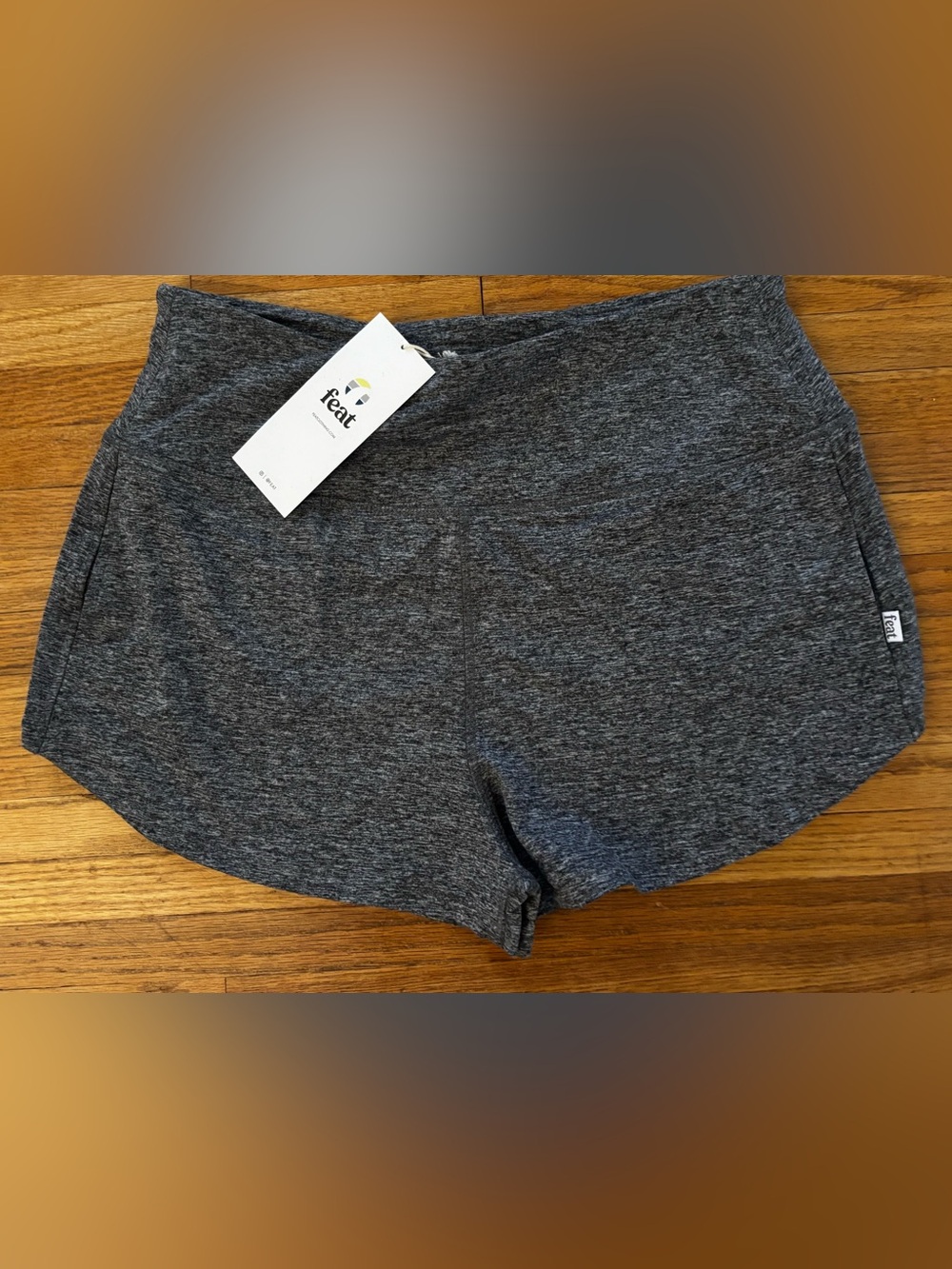 Women's M feat Heather Gray Active Shorts